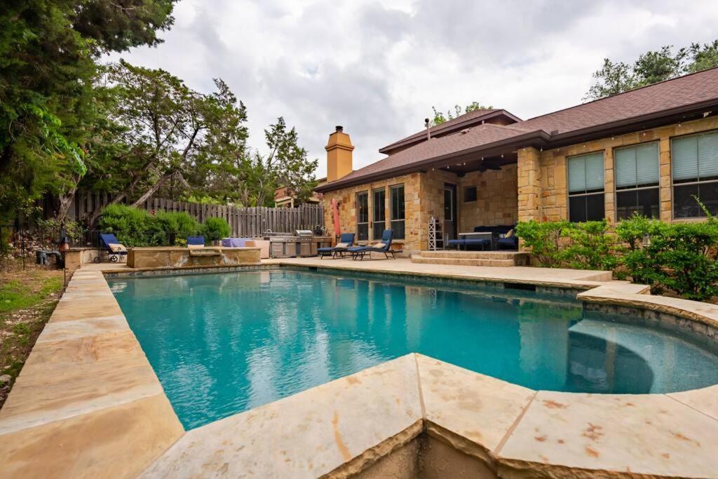 Pool And Spa, Pet Friendly, Downstairs Master Villa Lakeway Exterior photo